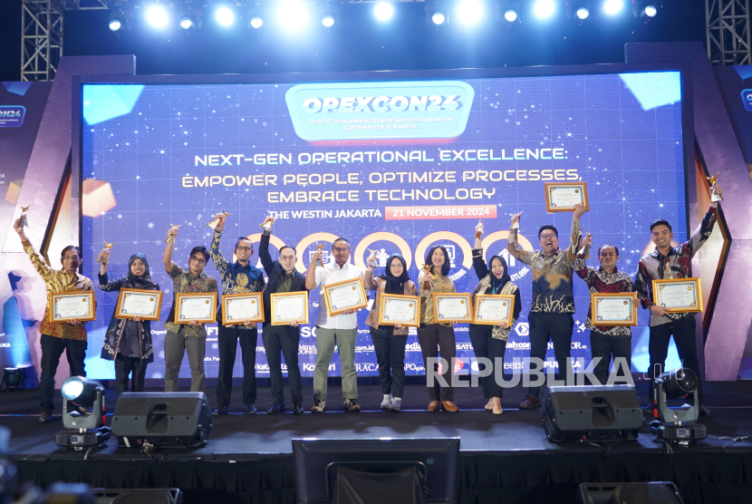 SHIFT Indonesia sukses menggelar OPEXCON Conference & Award 2024 pada Kamis (21/11/2024) di Hotel The Westin Jakarta. 