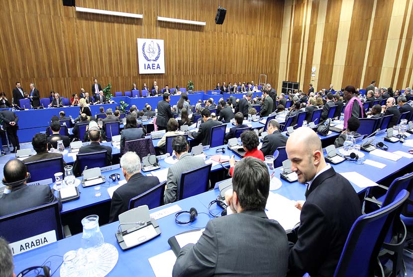 Sidang Dewan Gubernur IAEA yang digelar di Austria. 
