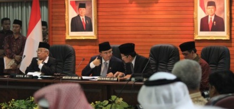 Sidang Isbat Penentuan 1 Syawal 1432 H di Kantor Kementerian Agama RI, Jakarta, Senin (29/8). 