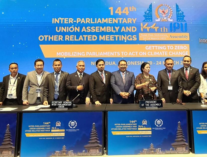  Sidang Majelis Inter-Parliamentary Union (IPU) ke-144 yang diselenggarakan di Nusa Dua, Bali, resmi berakhir hari ini Kamis (24/3). 