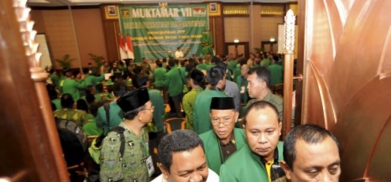 Sidang Muktamar VII PPP di Bandung diskors karena kericuhan, Senin.