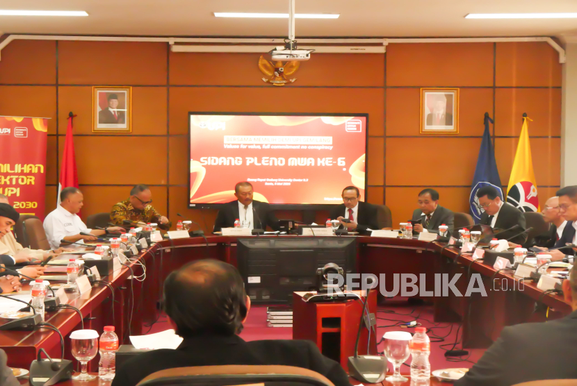 Sidang Pleno ke-6 dengan agenda penetapan dan pengumuman Calon Rektor UPI Periode 2025-2030