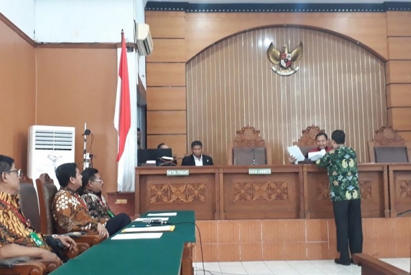 Sidang praperadilan yang diajukan Setya Novanto terhadap KPK di PN Jaksel, Kamis (30/11)