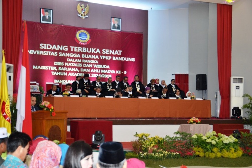 Sidang Terbuka Senat Universitas Sangga Buana, Sabtu (17/10). Foto: Sandy Ferdiana
