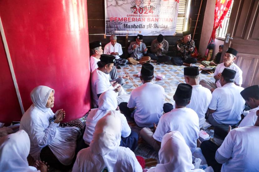 Silaturahim relawan di TPQ Al Ikram yang berlokasi di Dusun II, Desa Sei Lendir, Kecamatan Sei Kepayang Barat, Kabupaten Asahan, Sumut.