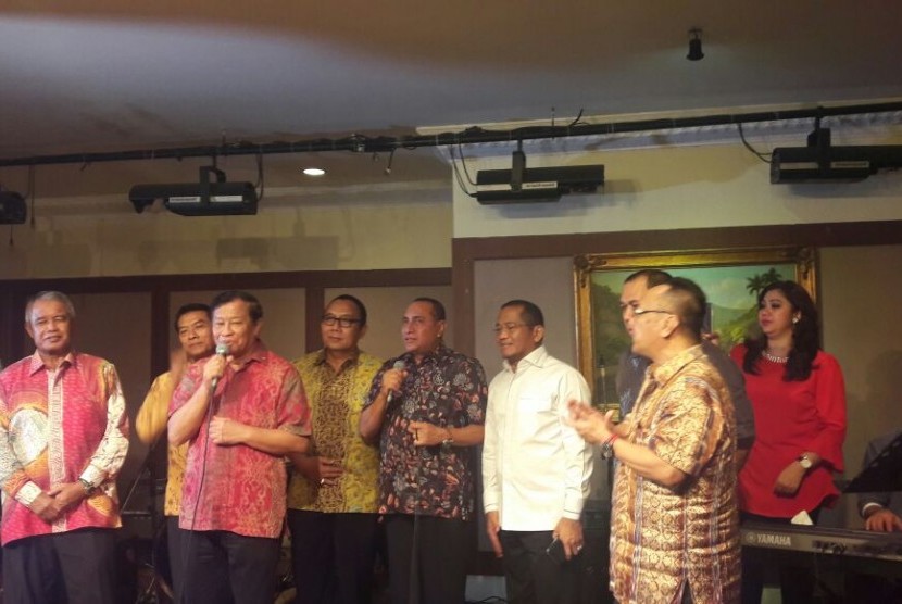 Silaturahmi kandidat Ketua Umum PSSI di kediaman Ketua Komite Pemilihan Agum Gumelar, Senin (3/10).