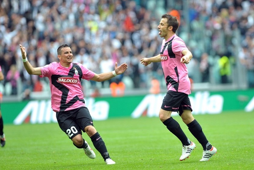  Simone Padoin (kiri)