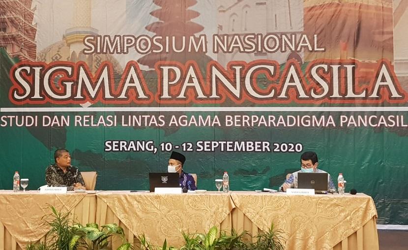 Simposium Nasional Sigma Pancasila Studi dan Relasi Lintas Agama Berparadigma Pancasila.