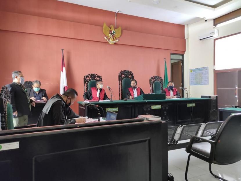 Sinergi Kantor Wilayah (Kanwil) Bea Cukai Bali, NTB dan NTT (Bali Nusra) dengan beberapa kantor Bea Cukai lainnya bersama BNN berhasil menggagalkan upaya penyelundupan narkotika dari luar negeri tujuan Denpasar, pada dua penindakan di bulan Maret 2020.