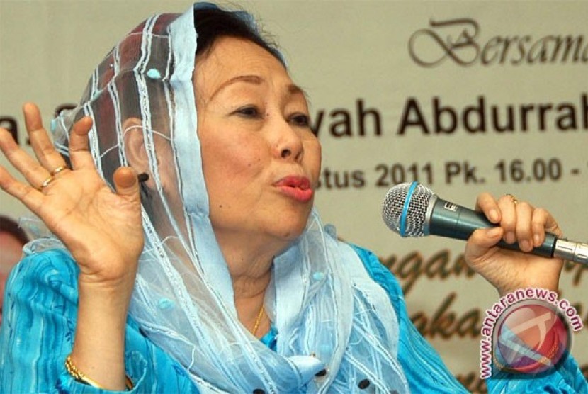 Former first lady Sinta Nuriyah Wahid  (file)