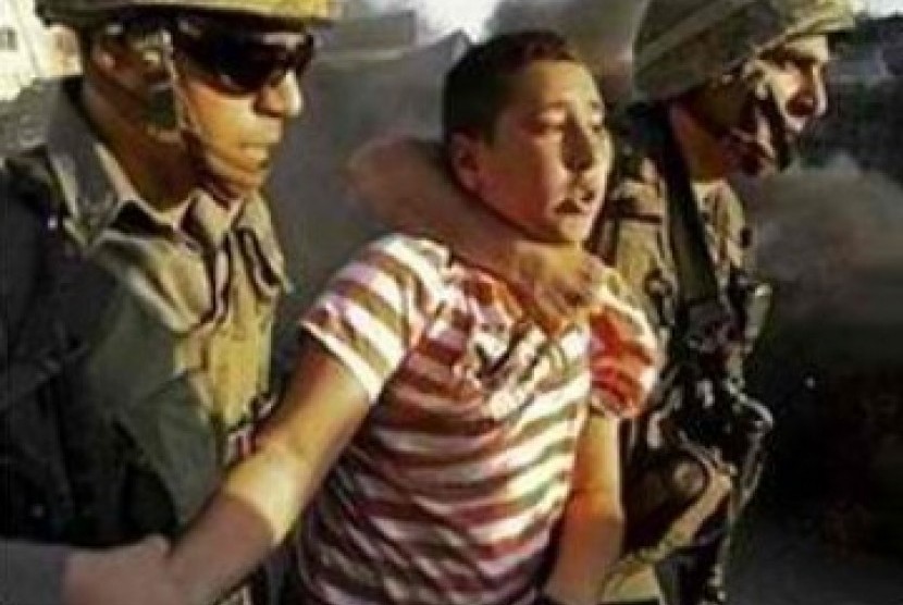 Israeli Prison Service (IPS) memindahkan setidaknya 33 tahanan anak-anak Palestina. (ilustrasi)