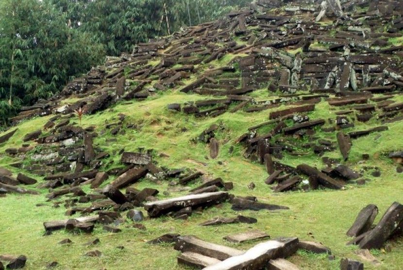Sirus megalitikum di Gunung Padang, Cianjur