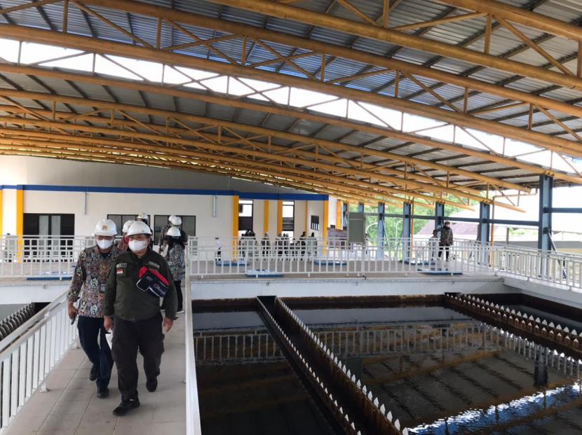 Sistem Penyediaan Air Minum (SPAM) Banjarbakula di Kalimantan Selatan yang selesai dibangun hingga tahap II pada akhir 2021 dan saat ini sudah melayani air minum hingga 43.402 sambungan rumah (SR). 
