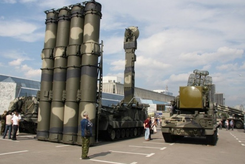 Sistem rudal pertahanan udara s-300 buatan Rusia untuk Iran (Ilustrasi)