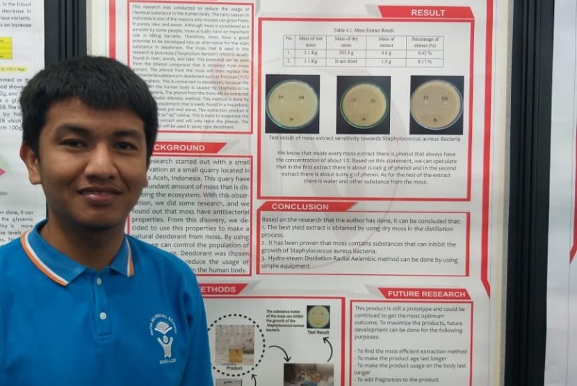 Siswa Fatih Bilingual School, Aqil Naufal Syahrul saat mengikuti ajang Olimpiade dalam bidang penelitian dan proyek sains Seoul International Invention Fair (SIIF) di Seoul, Korea Selatan.