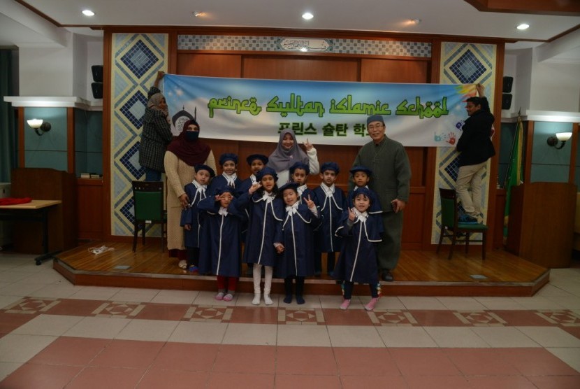 Siswa Prince Sultan Islamic School, Korea Selatan