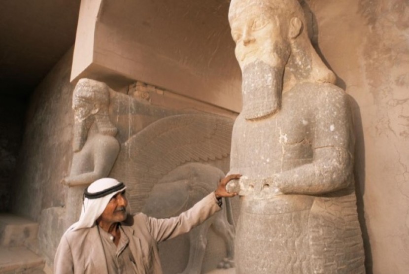 Situs Kota Asiria kuno, Nimrud yang terletak di Irak utara, dihancurkan ISIS.