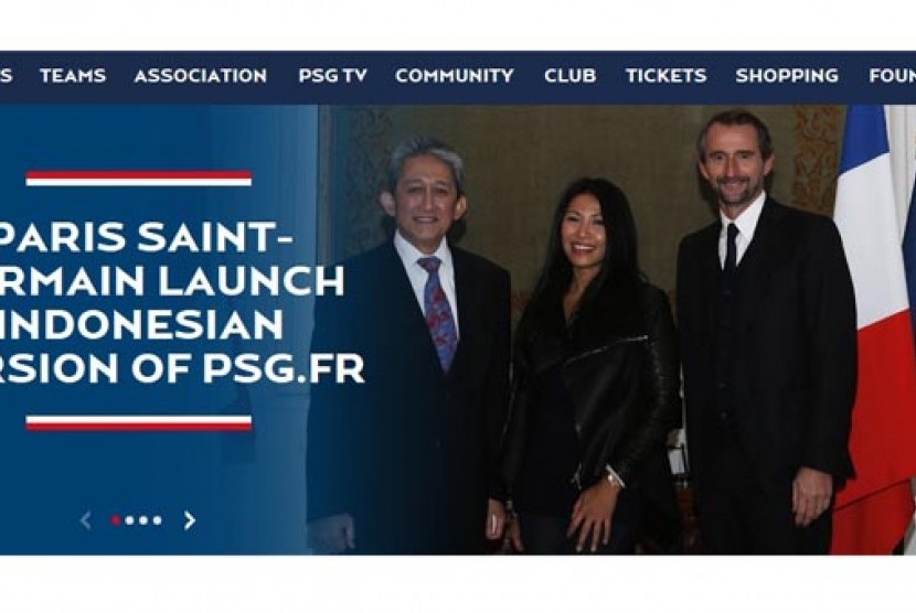 Situs resmi Paris Saint-Germain yang memasukkan bahasa Indonesia