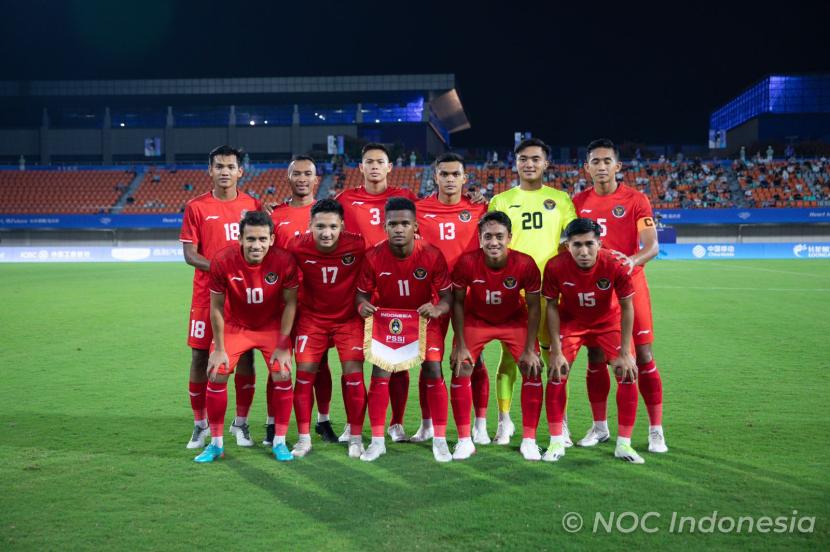 Skuad timnas Indonesia U-24 di Asian Games 2022 Hangzhou, Cina. Indonesia akan menjajal Uzbekistan pada babak 16 besar. 