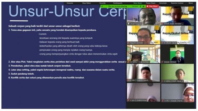  SMA Bosowa Bina Insani Bogor menggelar Happy Ekskul Online nenulis cerpen, Rabu (17/3).