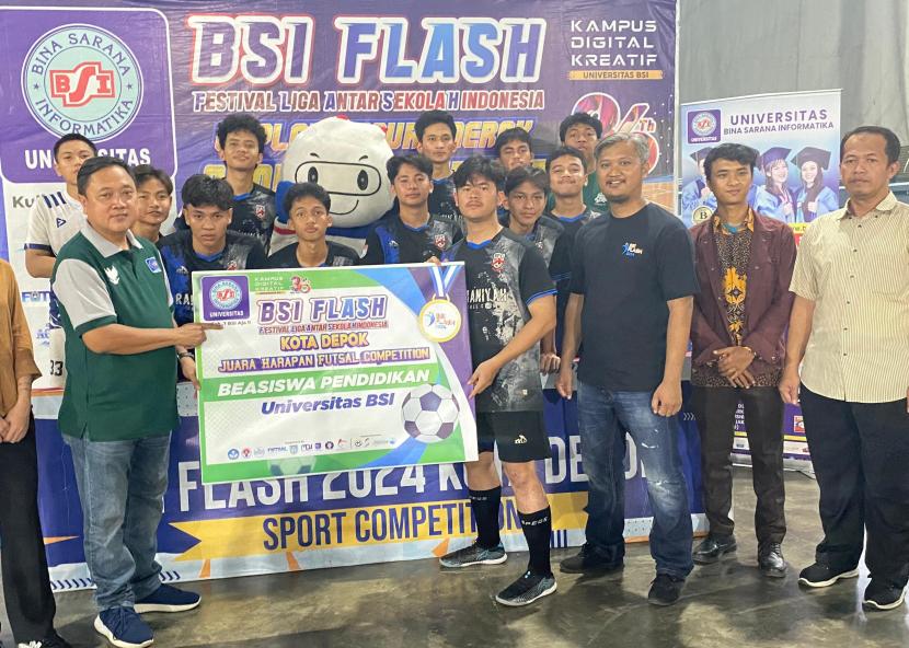 SMA IT Rahmaniyah Depok harus puas meraih gelar Harapan 1 Futsal Competition BSI Flash 2024.