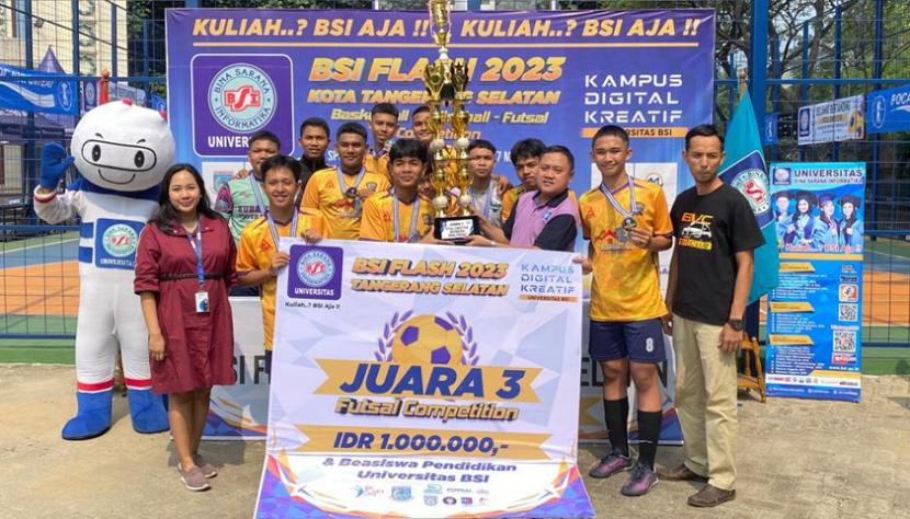 SMAN 22 Kab Tangerang meraih Juara 3 Futsal Sport Competition BSI Flash 2023.