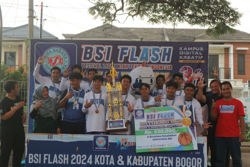 SMAN 8 Bogor berhasil mendapatkan juara 3, menang atas lawannya SMK Al Aqsyar Bogor dengan skor akhir 56-13.
