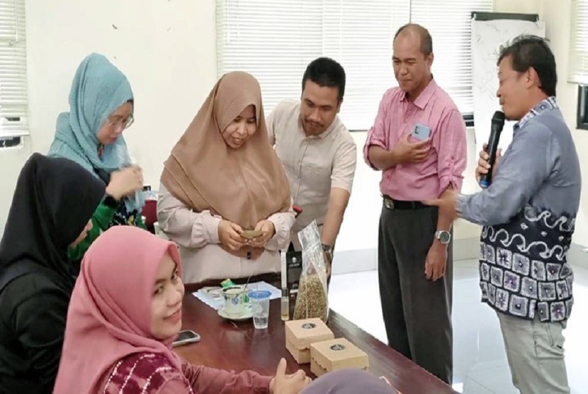 SMK-PP N Banjarbaru menggelar Pelatihan Bimbingan Karier Bagi Guru BK untuk Sekolah Menengah Kejuruan (SMK) yang terdapat jurusan pertanian. Pelatihan berlangsung tiga hari, 13 - 15 Februari lalu.