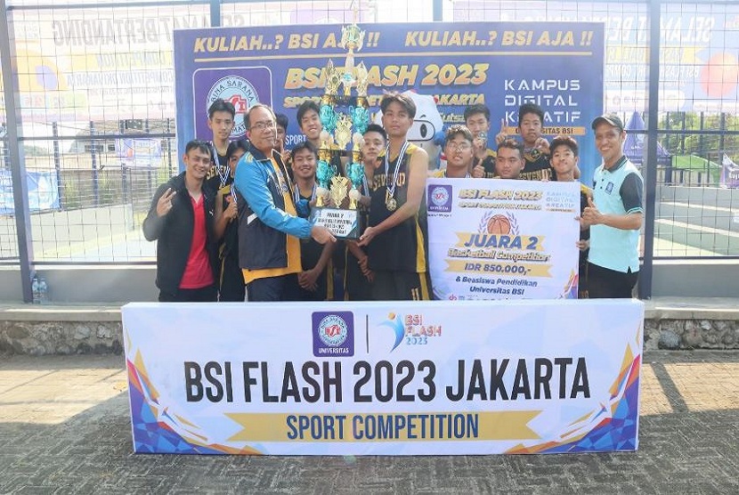 SMK Yadika 1 harus berpuas diri sebagai juara kedua dalam kompetisi Basketball Competition BSI FLASH 2023 Jakarta yang bertajuk Generasi Juara & Bertalenta Digital.