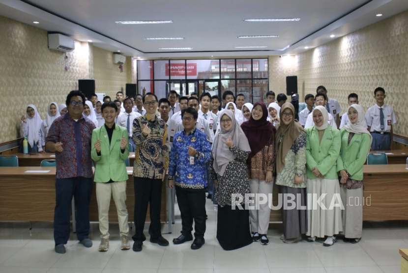 Edukasi pencegahan perundungan siber di SMKN 39 Jakarta PUsat. 