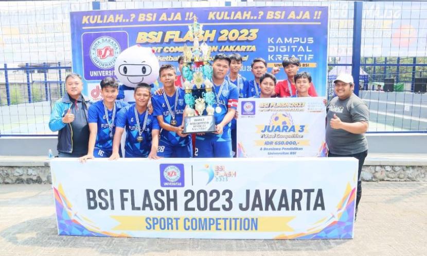 SMKN 42 Jakarta sukses meraih juara ketiga dalam kompetisi BSI Flash.