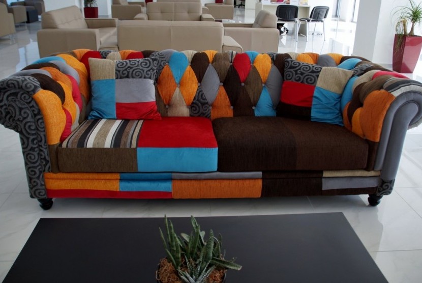 Sofa di rumah.