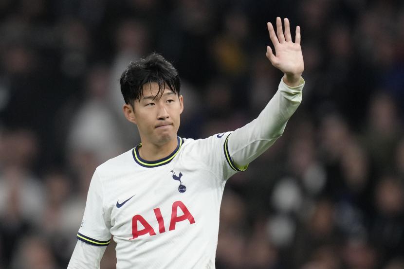 Kapten tim nasional (timnas) Korea Selatan yang juga membela klub Tottenham Hotspur, Son Heung-min.