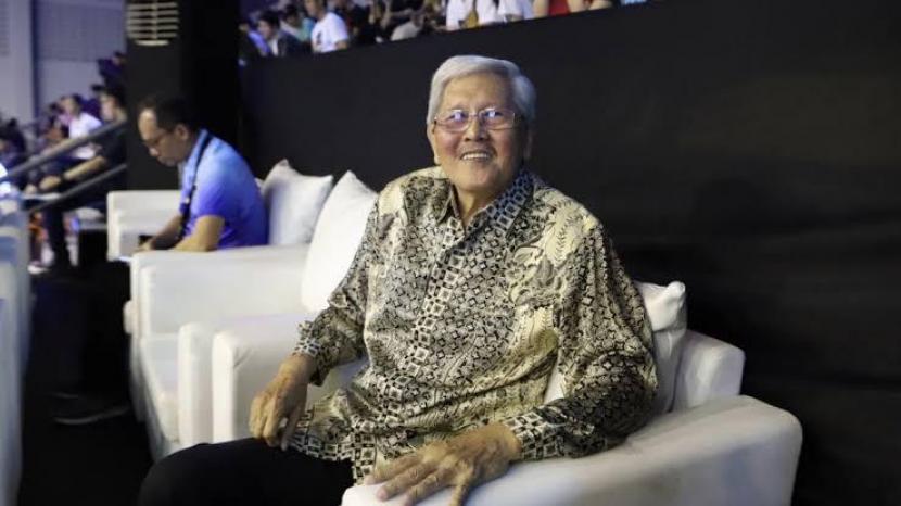 Sony Hendrawan, orang Indonesia pertama yang masuk FIBA Hall of Fame.