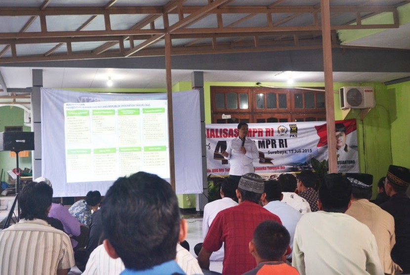 sosialisasi 4 Pilar MPR RI yaitu Pancasila, NKRI, Bhinneka Tunggal Ika, dan UUD Negara Republik Indonesia.