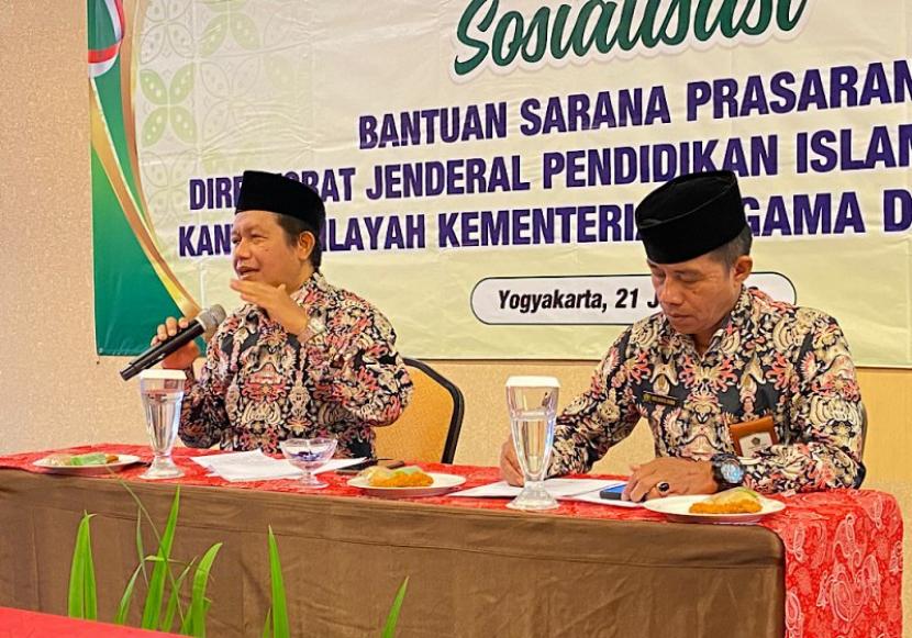 Sosialisasi Bantuan Sarana Prasarana Direktorat Jenderal Pendidikan Islam Kementerian Agama RI.
