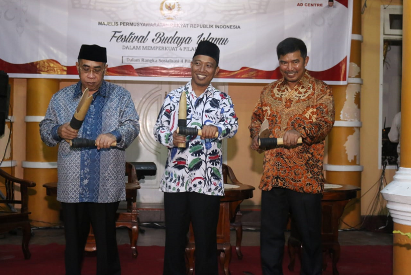 Sosialisasi Empat Pilar lewat Festival Budaya Islam di Gorontalo.