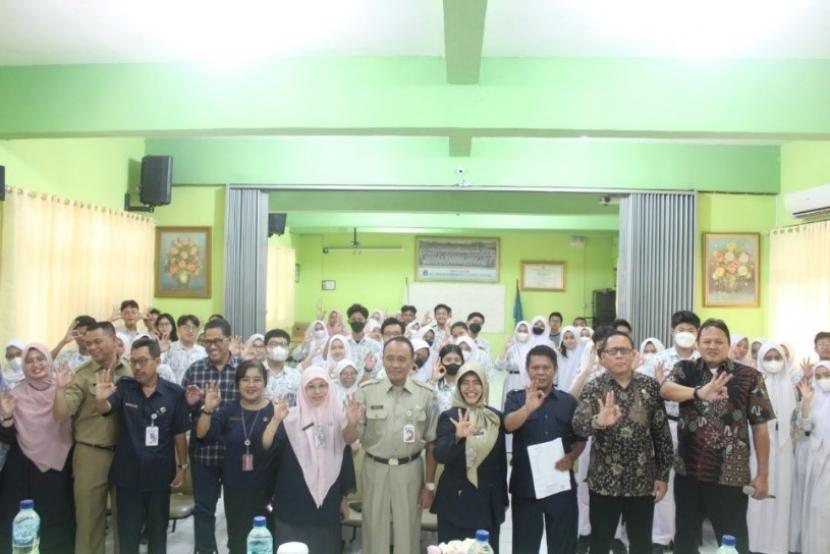 Sosialisasi Pembentukan Sekolah Laboratorium Pancasila di SMAN 13 Jakarta beberapa waktu lalu.