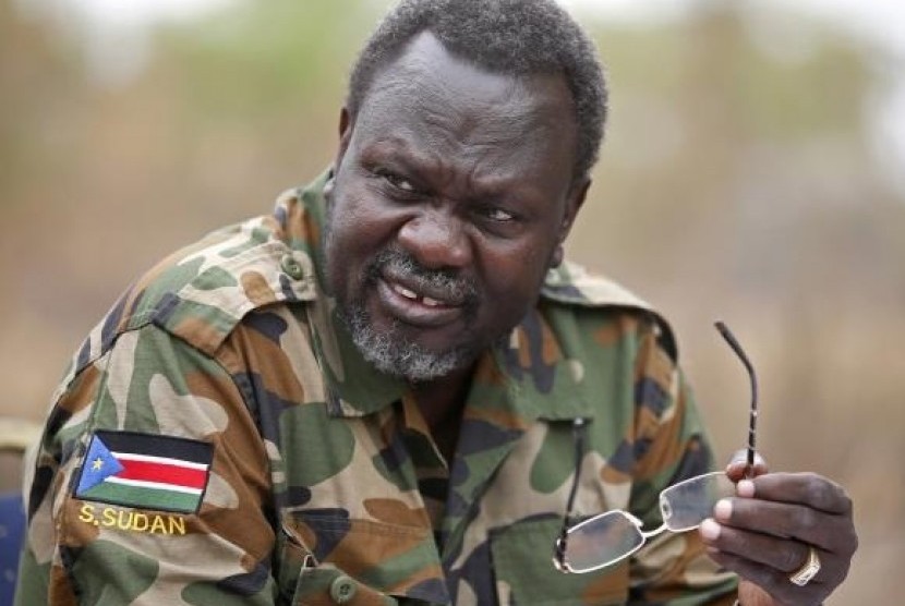 South Sudan's rebel leader Riek Machar (file photo)
