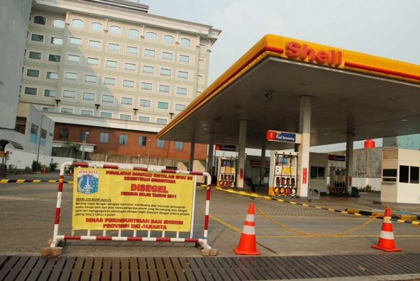 SPBU Shell di Jl Mampang Prapatan Raya, Jakarta Selatan yang sempat disegel pemprov DKI