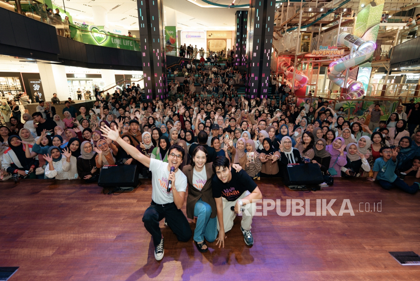 Special Screening film Yakin Nikah yang diadakan serentak di sepuluh kota besar di Indonesia pada Sabtu (4/10/2025).