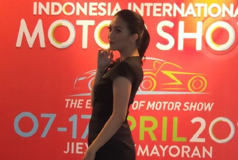 SPG Mengikuti kontes Miss Motor Show 2016