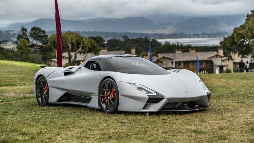 SSC Tuatara, mobil terkencang yang mampu melaju hingga 505 kilometer/jam.