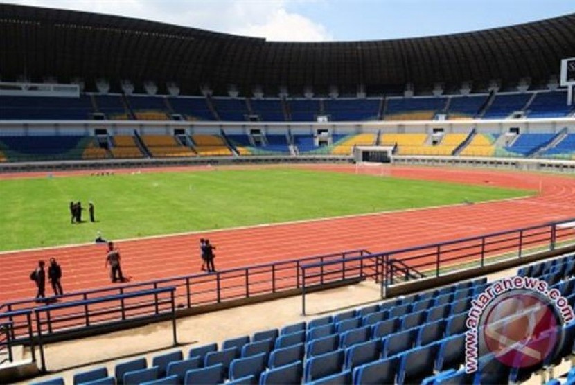 Stadion Gelora Bandung Lautan Api (GBLA) 