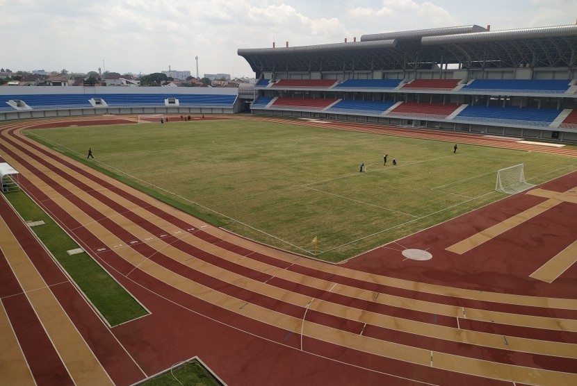 Wajah Baru Stadion Mandala Krida | Republika Online