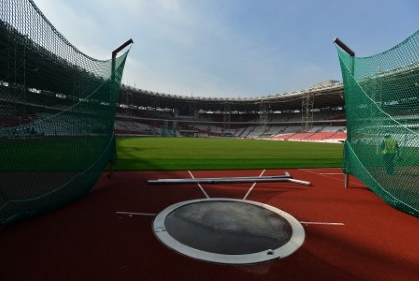 Stadion Utama Gelora Bung Karno, Senayan, Jakarta, yang sedang direnovasi. 