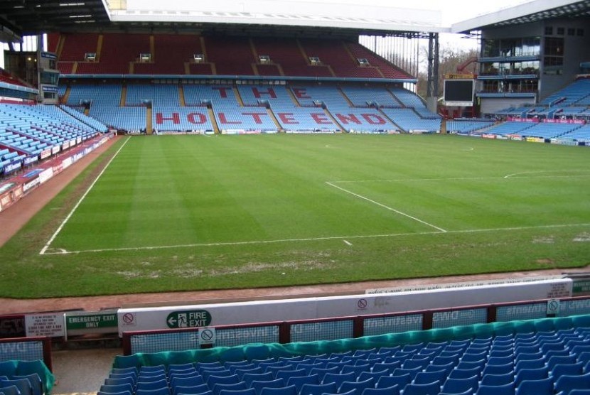 Stadion Villa Park, markas Aston Villa.