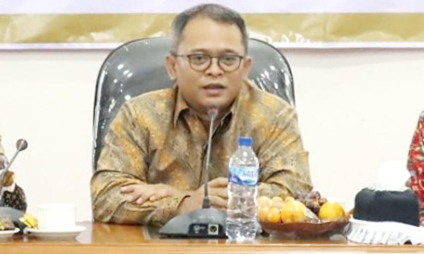 Staf Khusus Menteri Agama (Menag) Republik Indonesia, Bidang Media dan Komunikasi Publik, Wibowo Prasetyo, menyatakan Penghayat kepercayaan berada di bawah bimbingan Kemendikbud 