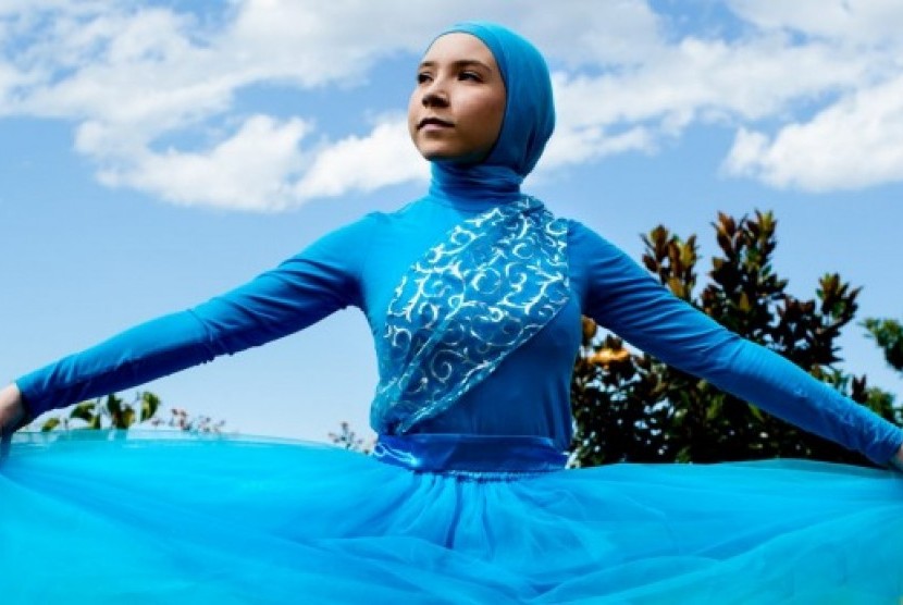 Stephanie Kurlow, seorang muslimah yang menjadi balerina tapi tetap memakai hijabnya