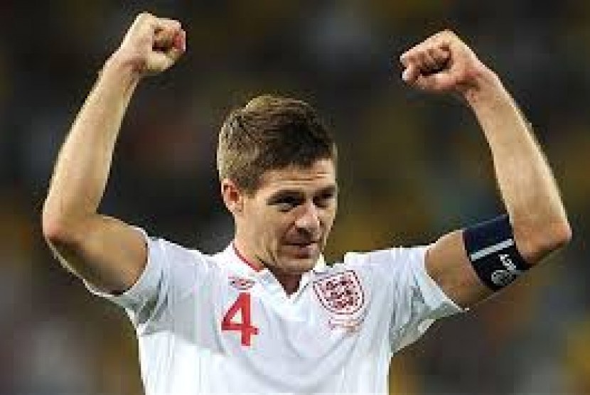 Steven Gerrard sebagai kapten timnas Inggris